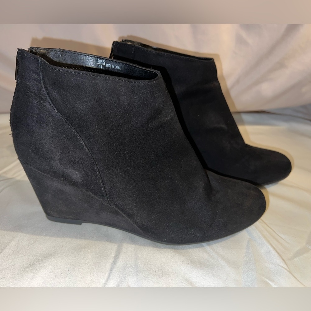 Black Velvet Wedge Booties